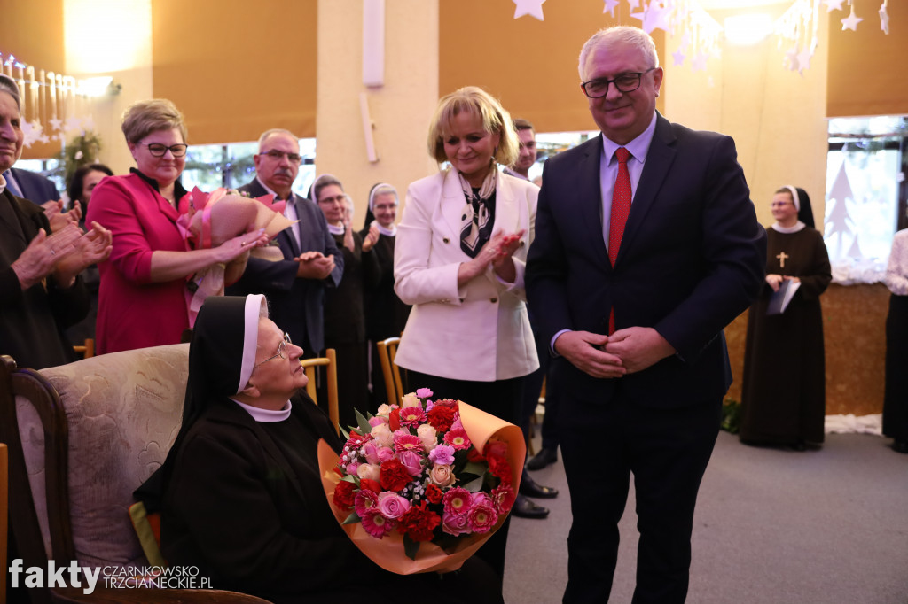 Medal od Prezydenta RP dla siostry Jadwigi Targańskiej