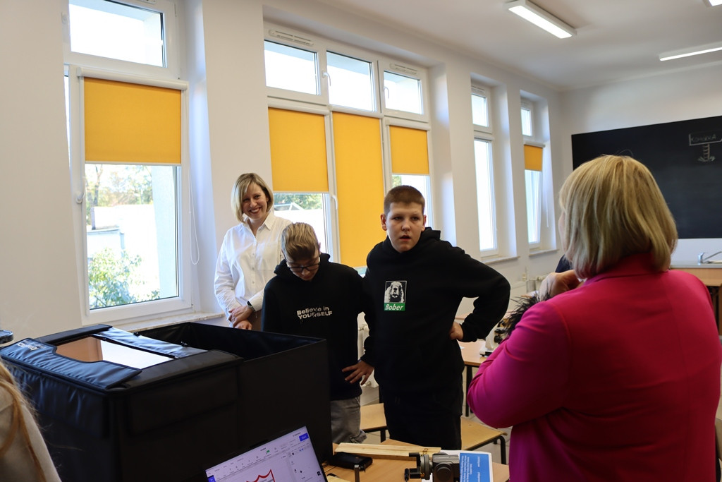 Nowe pomoce dydaktyczne dla SP w Rosku