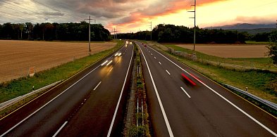 Rząd zapowiada zmiany w przepisach drogowych. "Zabójstwo drogowe" będzie...-9531