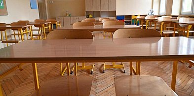 Ekspert o zmianie progu nieobecności w szkole: oby nie było jak z pracami domowymi-11048