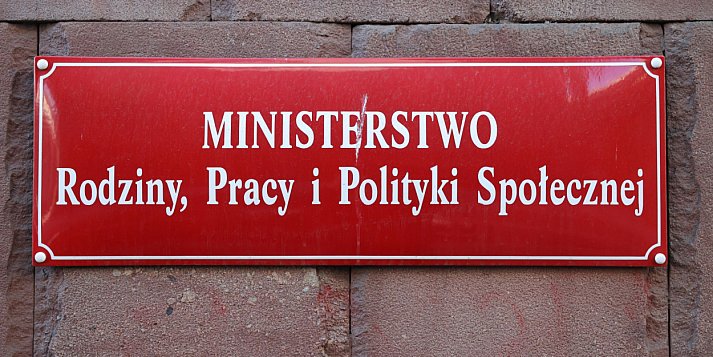Co się zmieni w naliczaniu stażu pracy. MRPiPS odpowiada na najczęściej zadawane pytania