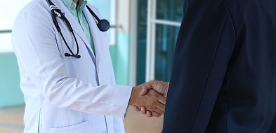 Wystarczy jeden wniosek. ZUS z programem dla pracujących-11809