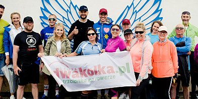 Przegrali frekwencję, więc wsiedli na rowery-11884