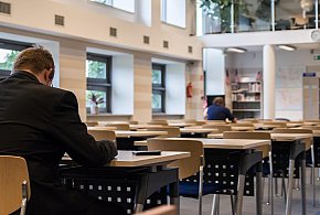 Zmiany w przepisach o wynagrodzeniach. Zapłacą za gotowość do pracy-13097