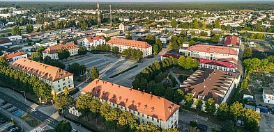 Nowy rozdział w edukacyjnym życiu? Odkryj możliwości, jakie daje ANS w Pile