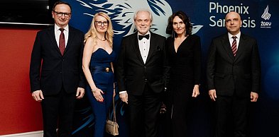 Senator Szejnfeld na gali Phoenix Sariensis. Wspomniał o pilskich „Oskarach”