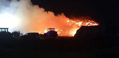 Sierakówko: Noc rozjaśniona ogniem