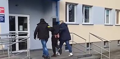 Zniszczył mienie, strzelając z broni czarnoprochowej-13271