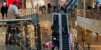 Dziś sklepy otwarte; to ostatnia niedziela handlowa w tym roku-13680