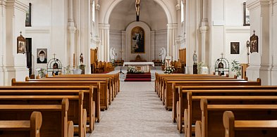 Miliony na Kościół w 2026 roku. Państwo co roku dokłada do duchownych-13750