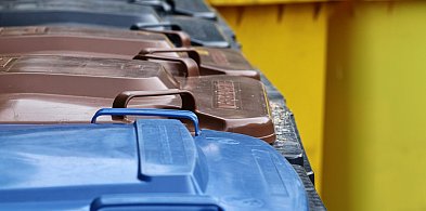 Fioletowe worki na odpady. Oto, co powinno tam trafiać-13859