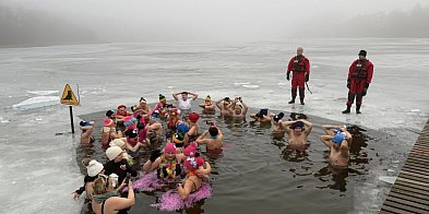 Uwaga na morsy! Tak było nad jeziorem Dużym w Lubaszu-13909