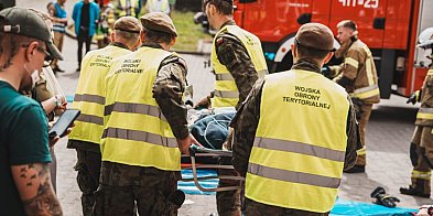 Czarnków: Pożar blisko szpitala. Ewakuowano pacjentów