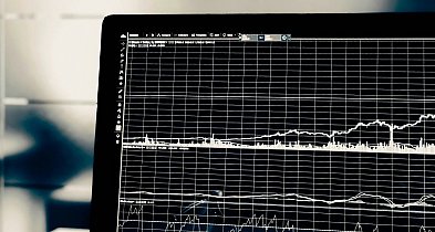 Edukacja inwestycyjna w 2026: jak Web3 i dane w czasie rzeczywistym zmieniają...