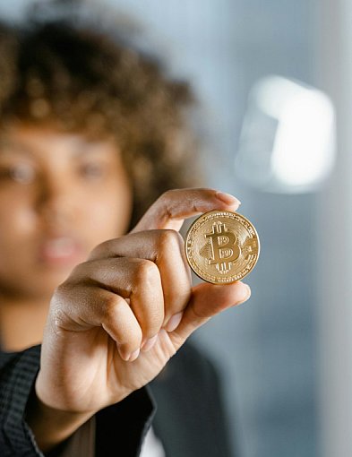 Przejrzystość zamiast obietnic: jak traderzy weryfikują platformy inwestycyjne w..-13798