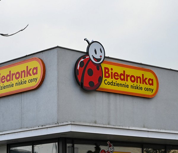 Nowe rozwiązanie w popularnej sieci. Ma ułatwić codzienne zakupy-12847