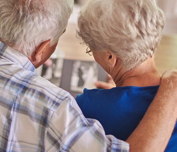 Seniorzy mają powód do radości. Projekt „Godna emerytura” trafił do Sejmu-13084