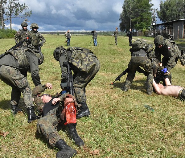 Setki tysięcy Polaków pójdą na szkolenie. Wojsko otwiera drzwi dla cywilów-13139