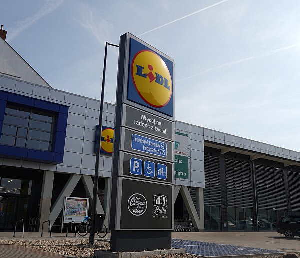 Lidl wycofuje popularne mięso. GIS wykrył niebezpieczne skażenie-13268