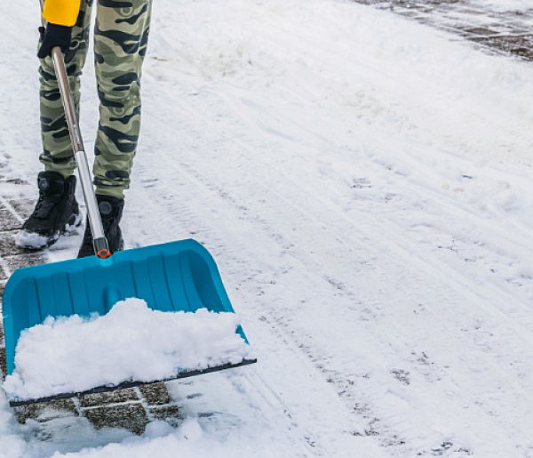 Policja przypomina: Bezpieczny chodnik to twój obowiązek!