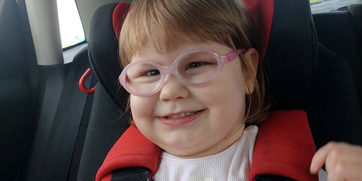Pomóżmy 4-letniej Anastazji w walce z ciężką chorobą genetyczną