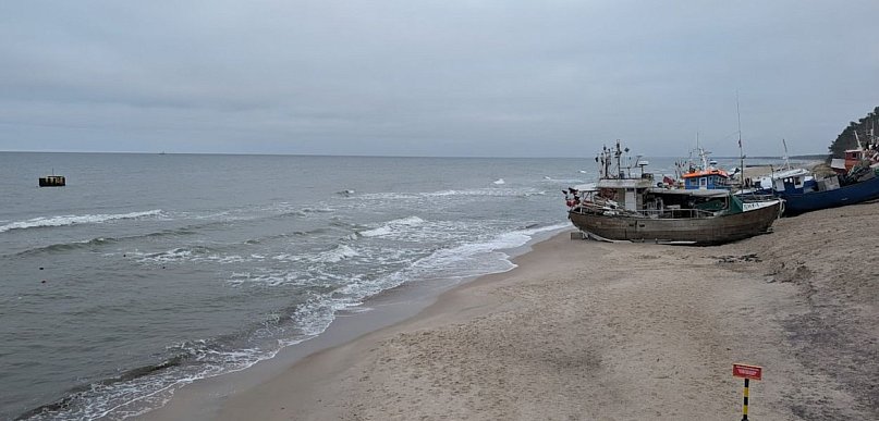 Kamera chłopy – jak dobrać system monitoringu do domu, gospodarstwa i firmy