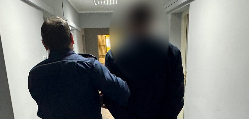 Zatrzymany poszukiwany z zakazem prowadzenia pojazdów