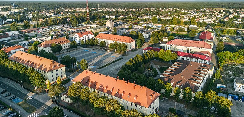Nowy rozdział w edukacyjnym życiu? Odkryj możliwości, jakie daje ANS w Pile