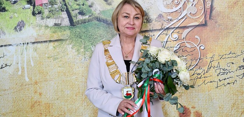 Wieleń: Jednomyślne absolutorium dla burmistrz Elżbiety Rybarczyk