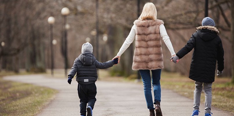 800 plus nie dla wszystkich? Pojawił się pomysł na nowe warunki - 13620