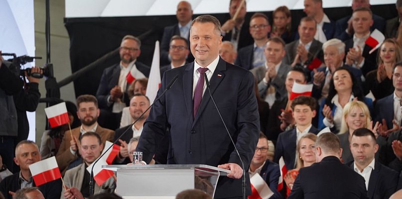 Czarnek: PiS wsiada do naoliwionego pociągu szybkich prędkości