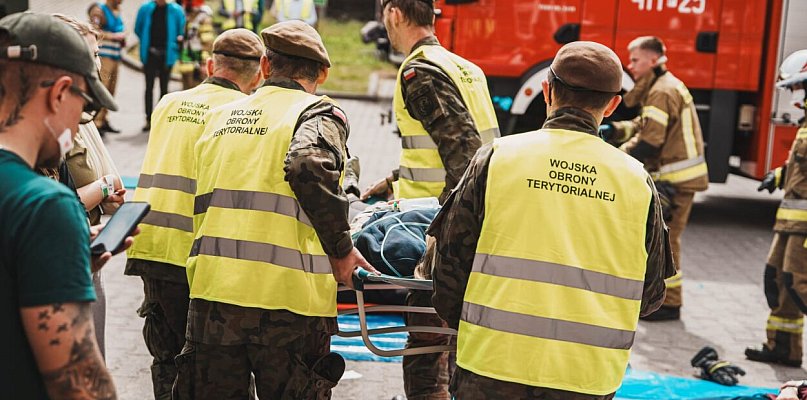 Czarnków: Pożar w pobliżu szpitala. Ewakuowano pacjentów
