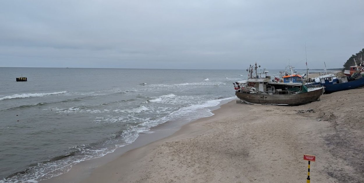 Kamera chłopy – jak dobrać system monitoringu do domu, gospodarstwa i firmy